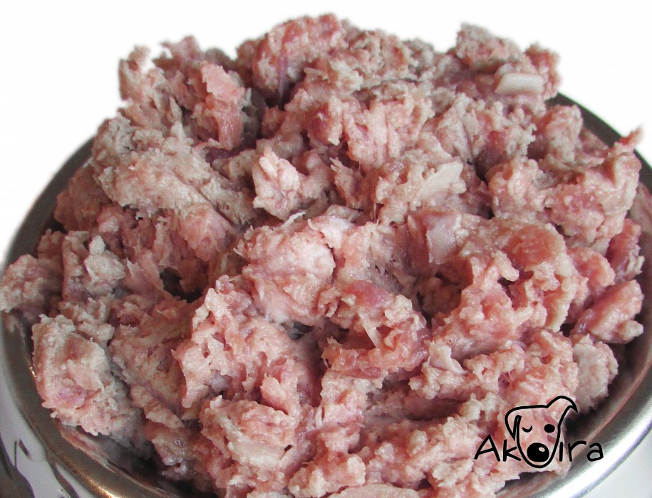 Maso od Amose Krůtí s kostí mleté 1 kg