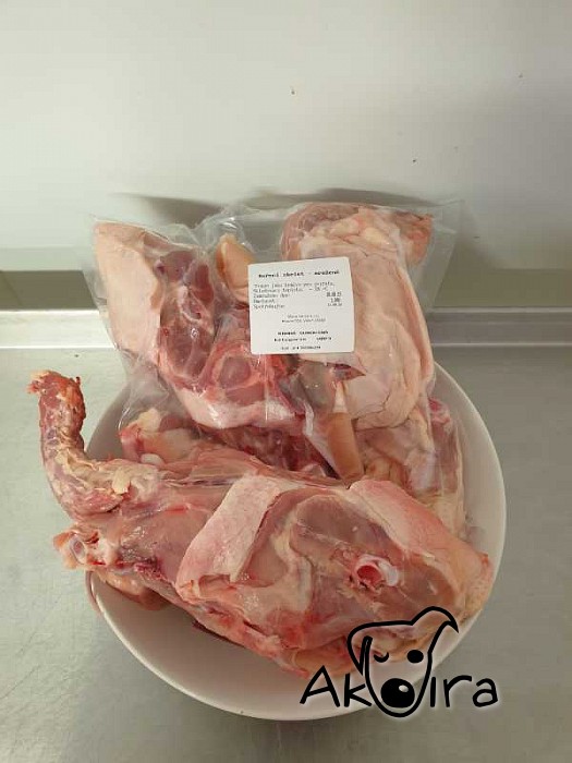 Maso Veleň Kuřecí skelety v celku 1 kg