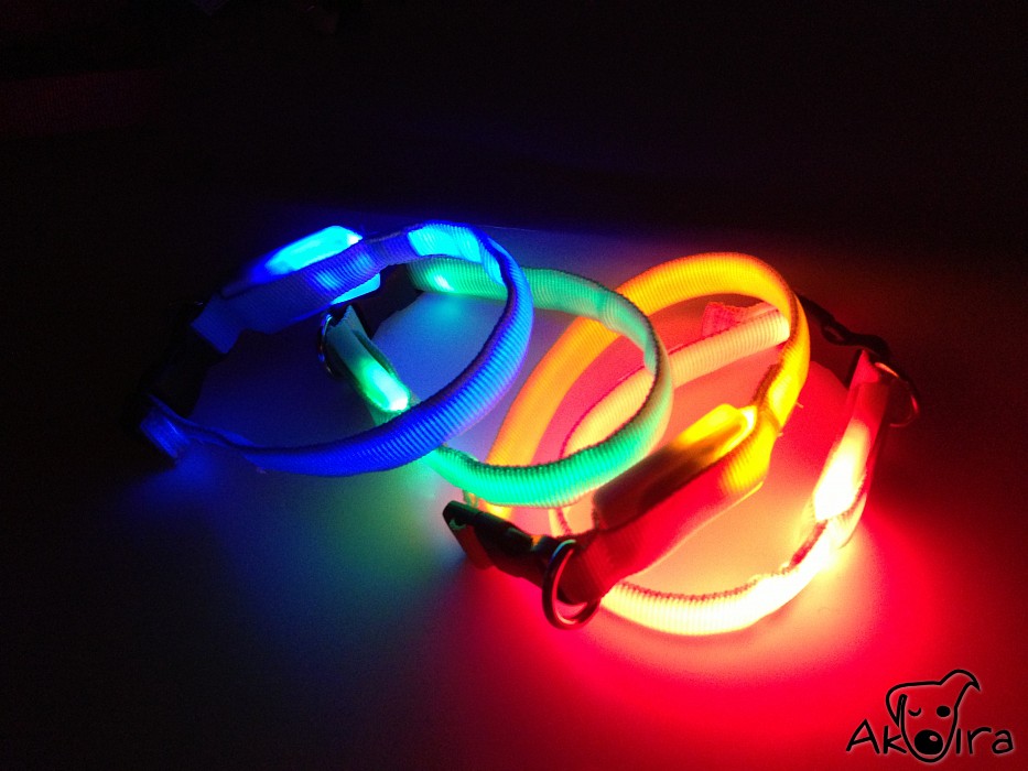 Svítící obojek malý